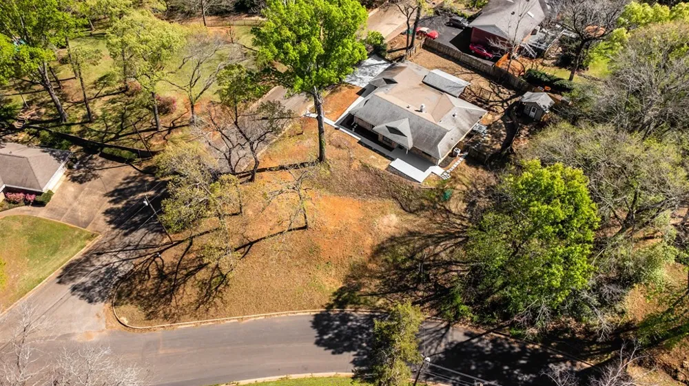 1112 Swanson Drive Palestine, TX 75801
