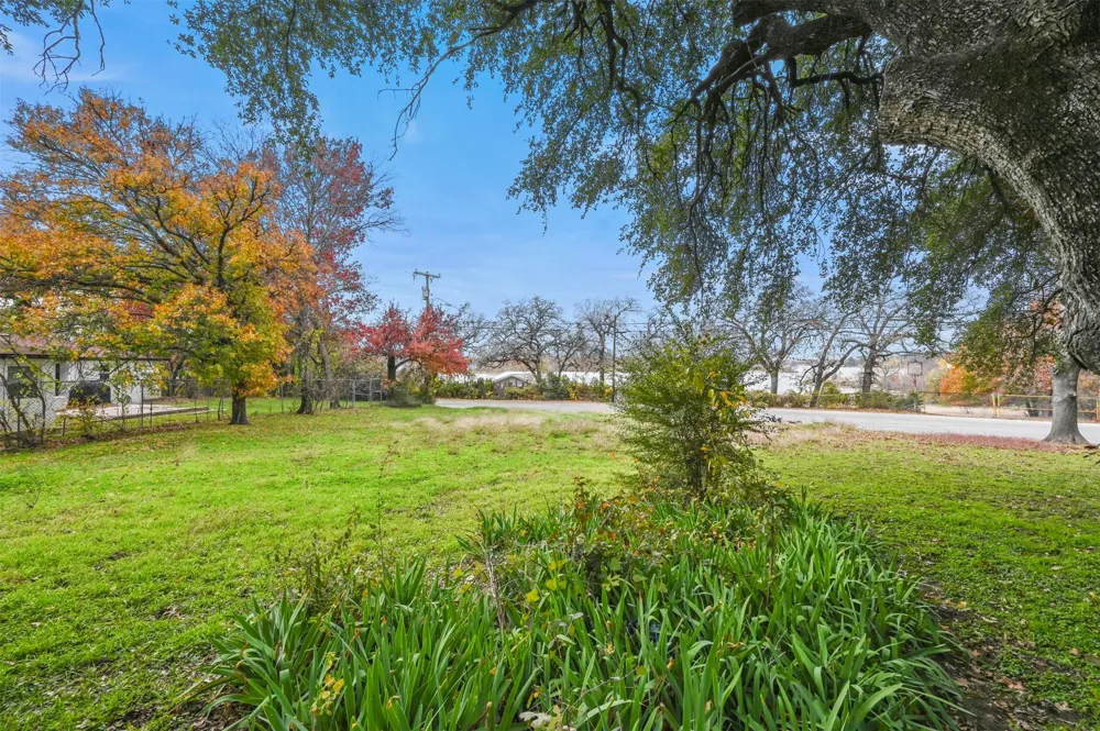 7533 Foster Drive Lake Worth, TX 76135
