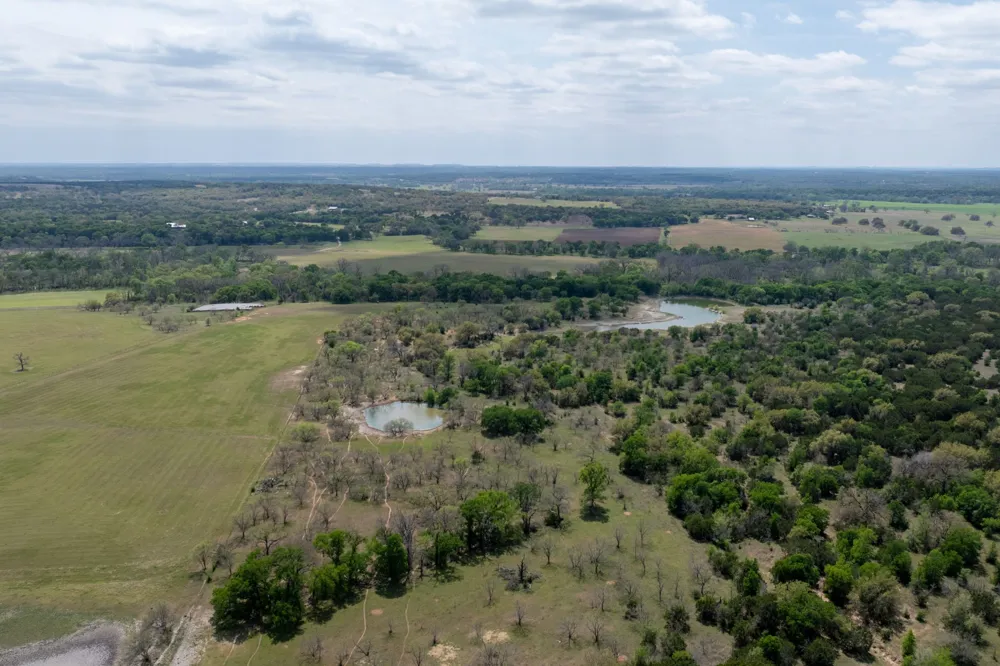 1225 County Road 189 Jonesboro, TX 76538