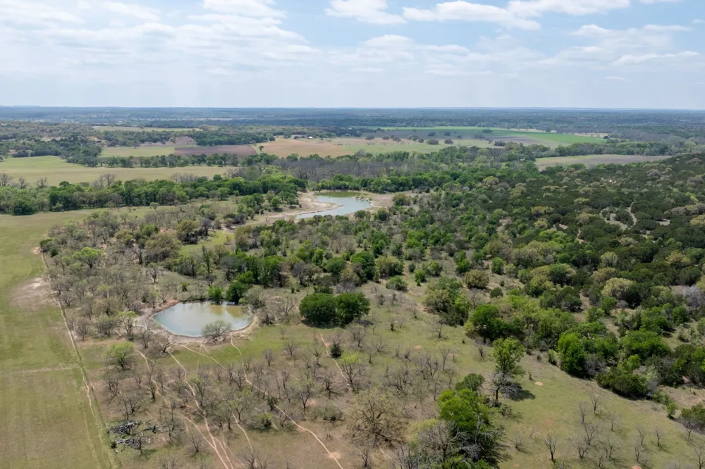1225 County Road 189 Jonesboro, TX 76538