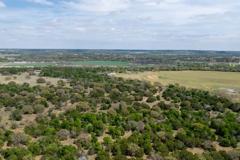 1225 County Road 189 Jonesboro, TX 76538