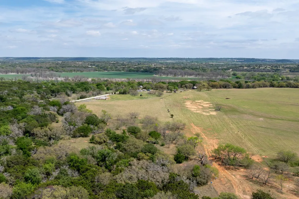 1225 County Road 189 Jonesboro, TX 76538