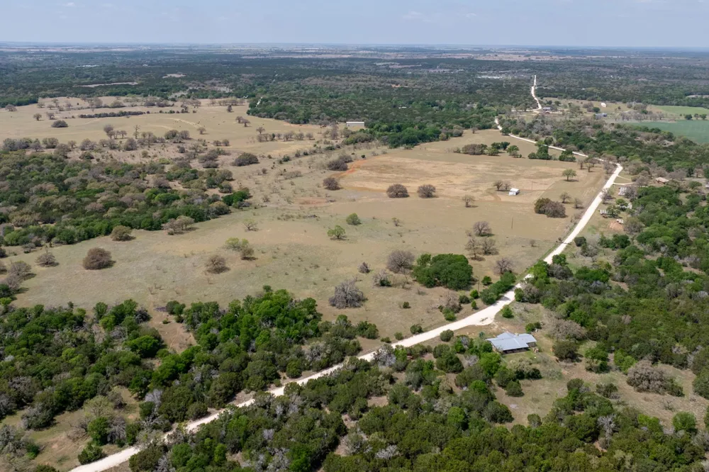 1225 County Road 189 Jonesboro, TX 76538