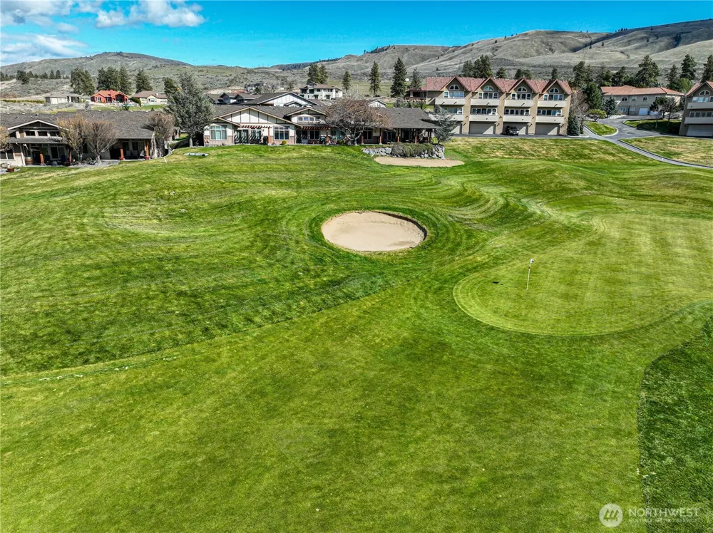 123 Red Hawk Drive Orondo, WA 98843
