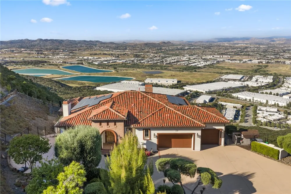 42365 Vista Montana Court Temecula, CA 92590