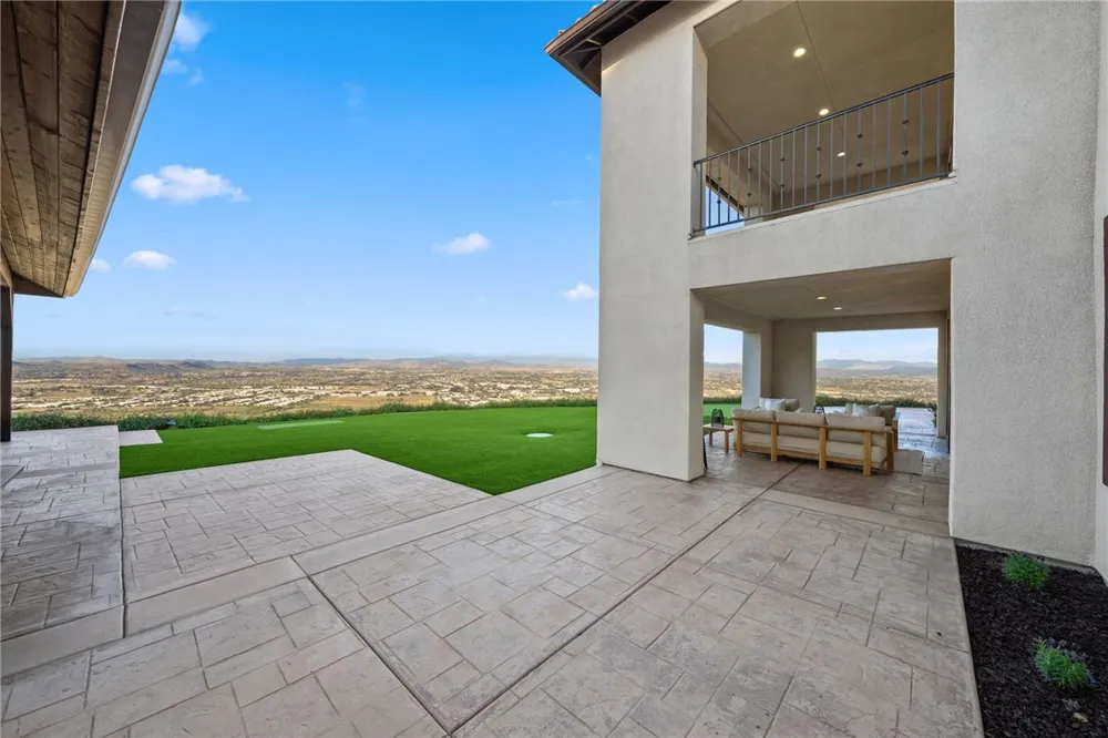 42365 Vista Montana Court Temecula, CA 92590