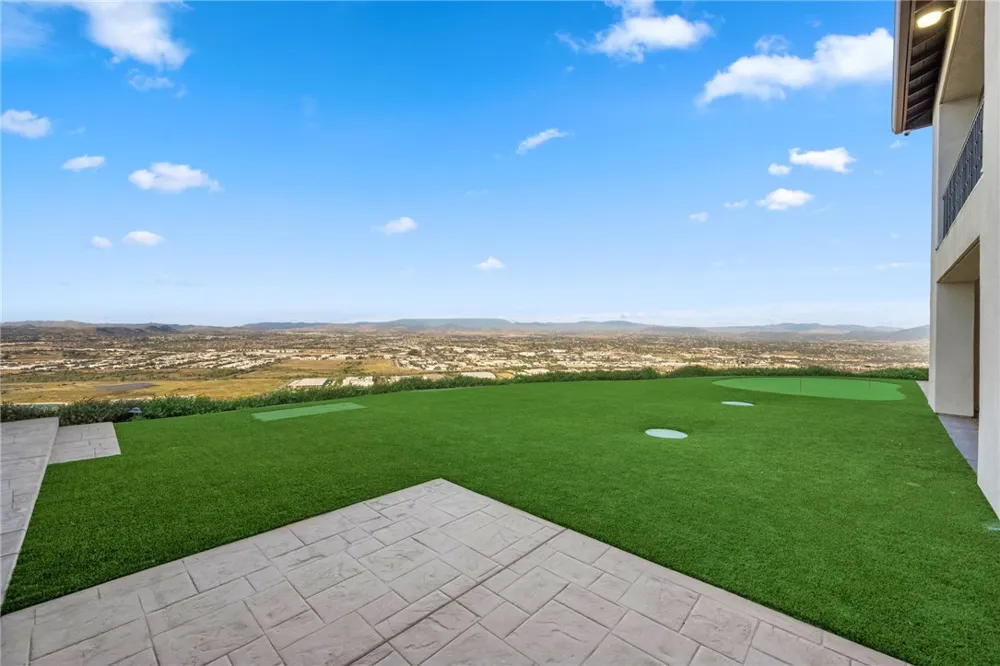 42365 Vista Montana Court Temecula, CA 92590