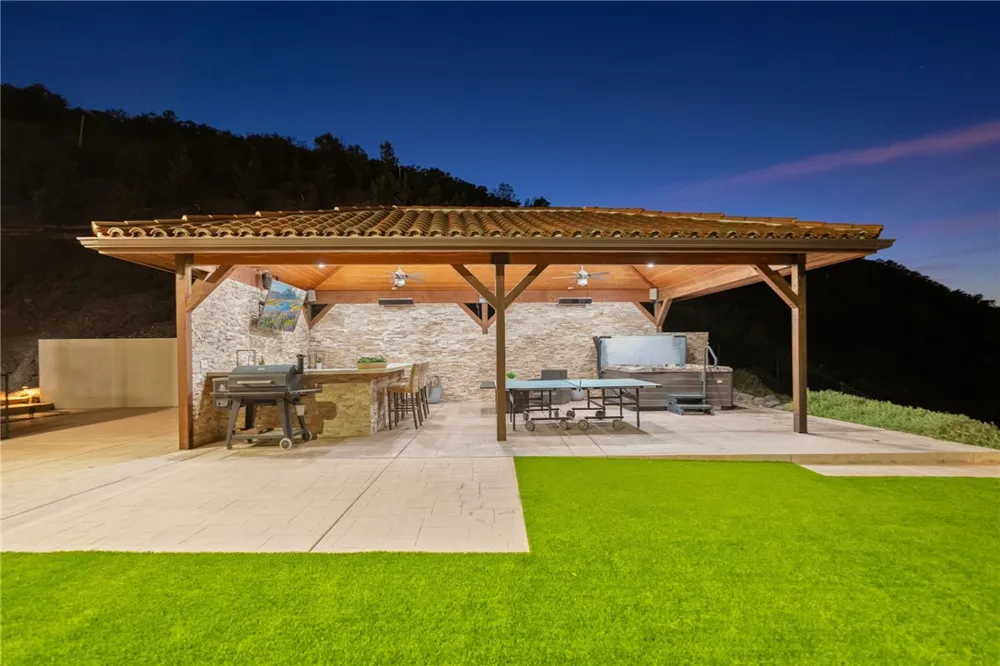 42365 Vista Montana Court Temecula, CA 92590