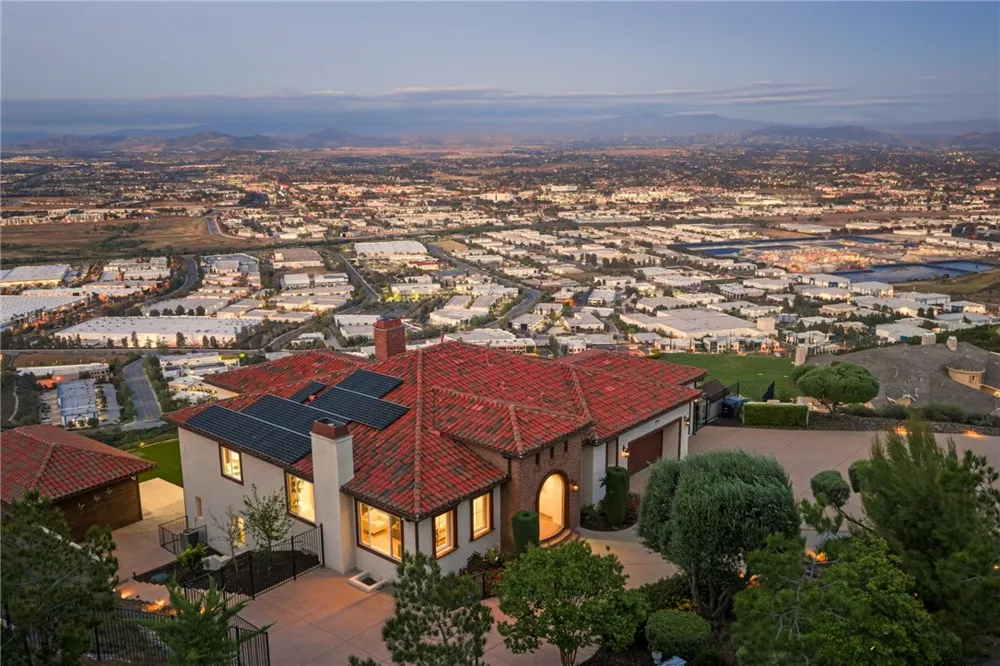 42365 Vista Montana Court Temecula, CA 92590
