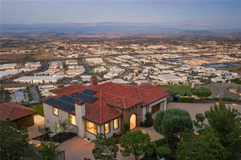 42365 Vista Montana Court