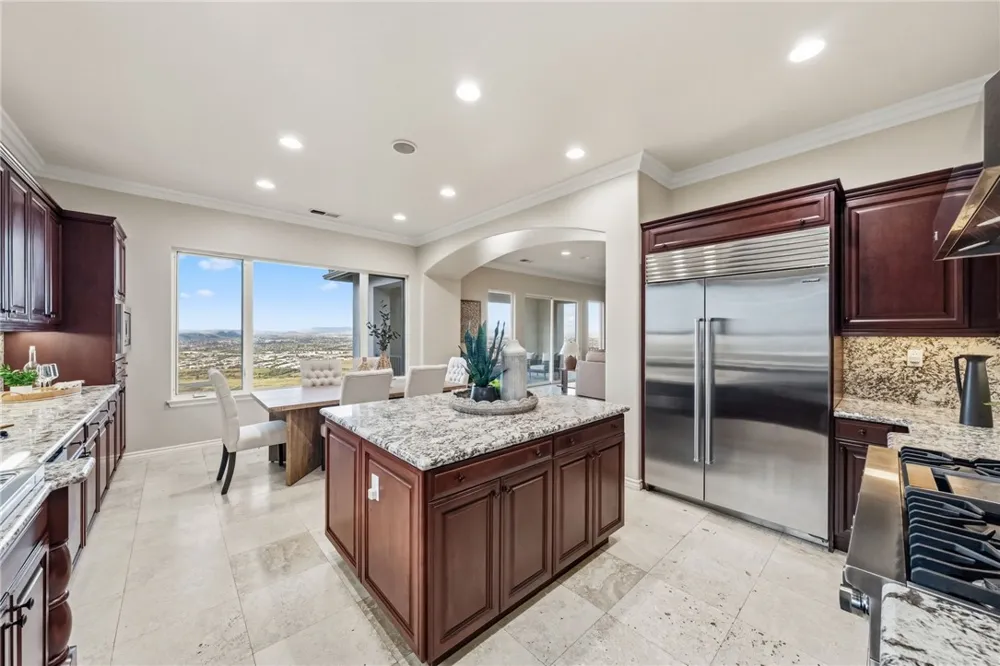 42365 Vista Montana Court Temecula, CA 92590