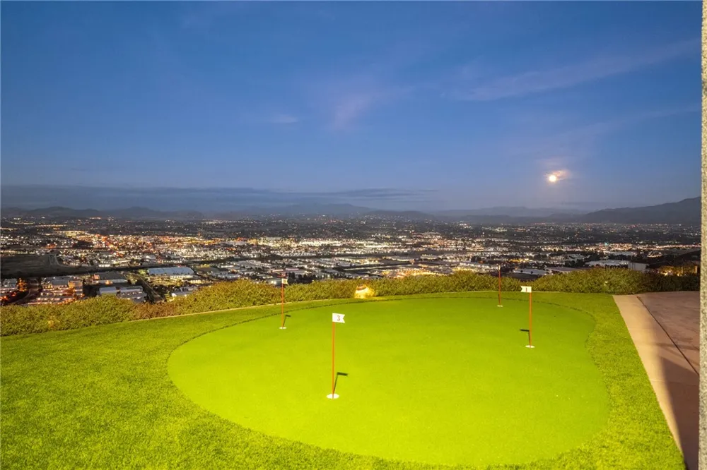 42365 Vista Montana Court Temecula, CA 92590
