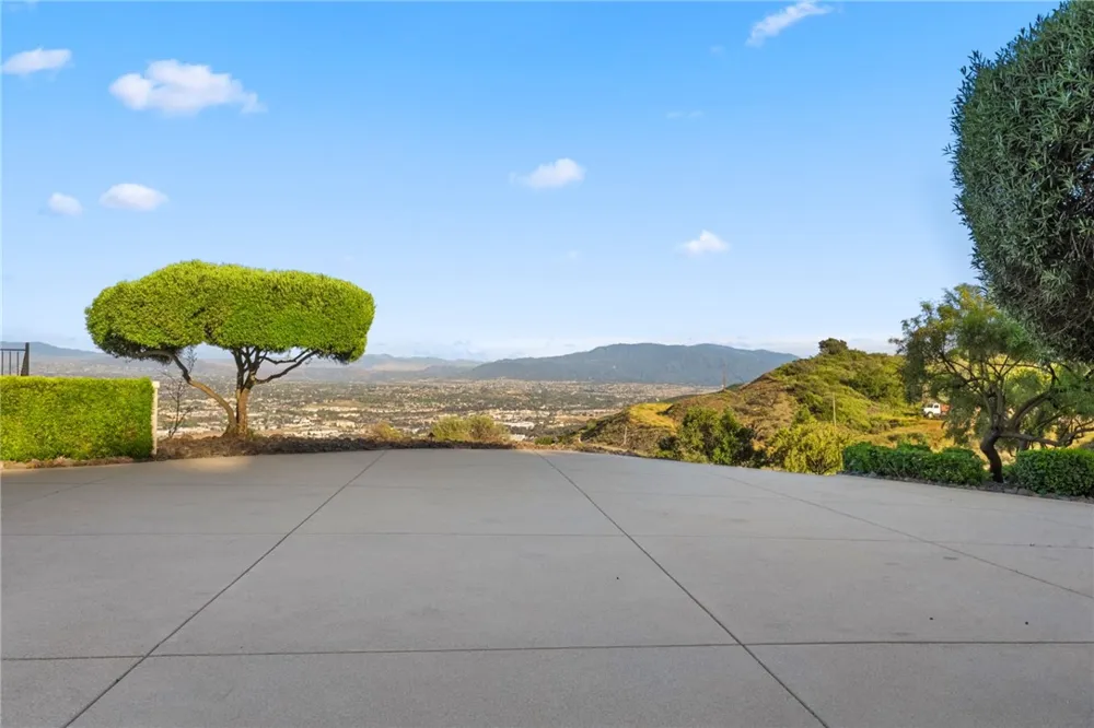 42365 Vista Montana Court Temecula, CA 92590