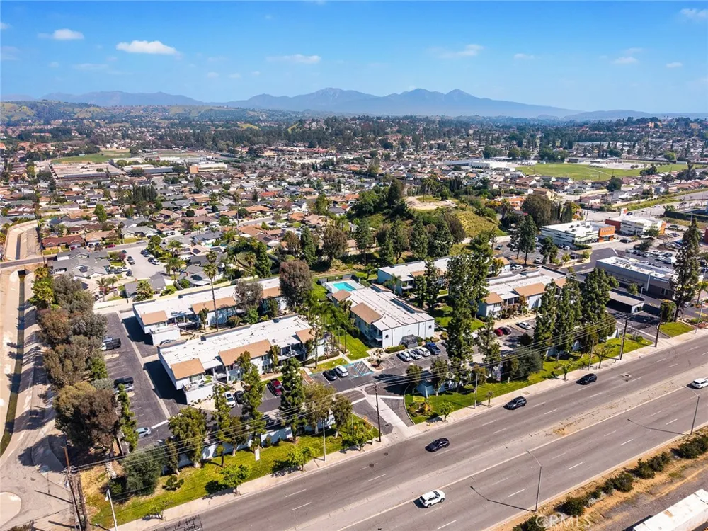 2601 Valley Blvd West Covina, CA 91792