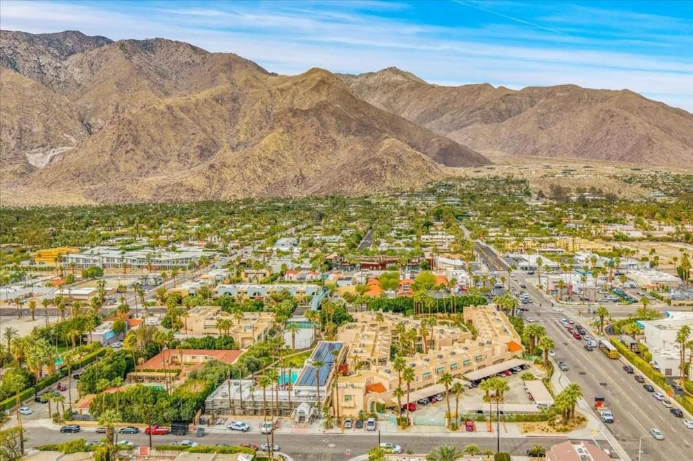 1555 Chaparral Road #334 Palm Springs, CA 92262