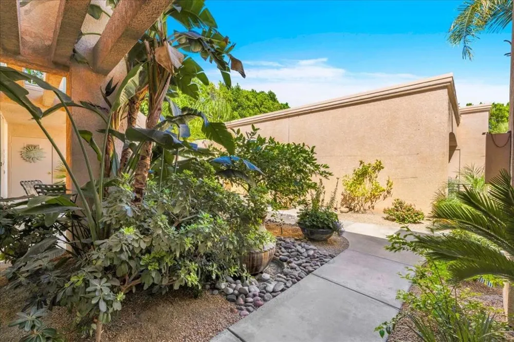 1555 Chaparral Road #334 Palm Springs, CA 92262