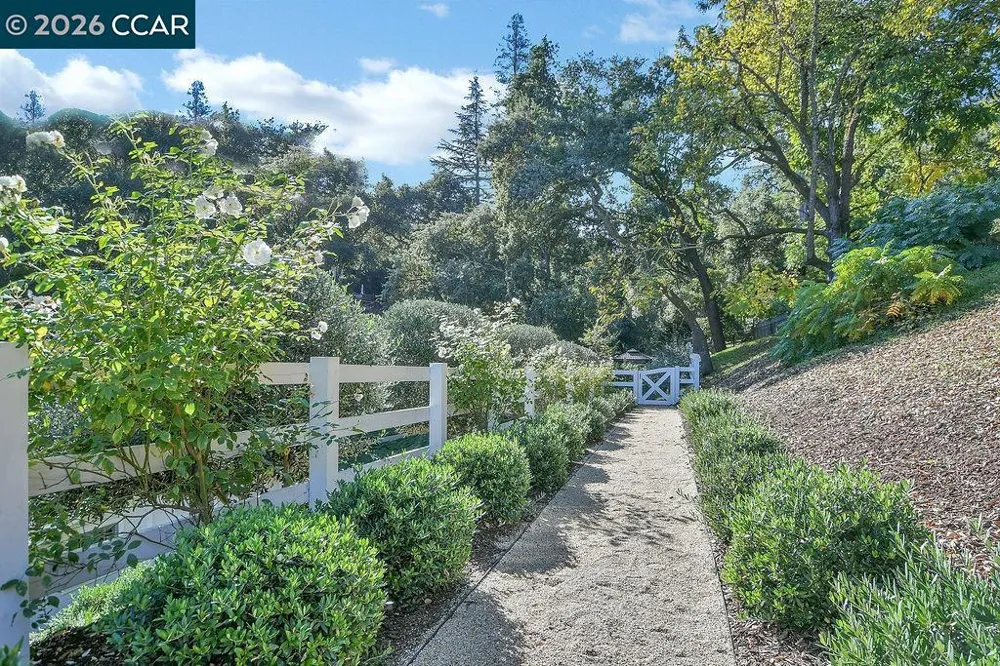 1751 Reliez Valley Road Lafayette, CA 94549