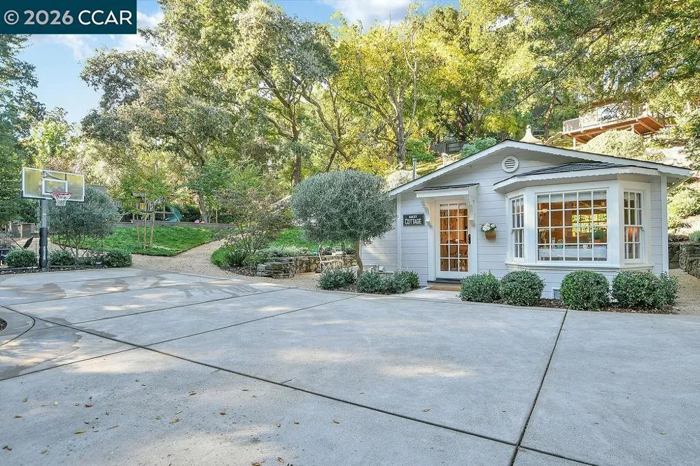 1751 Reliez Valley Road Lafayette, CA 94549