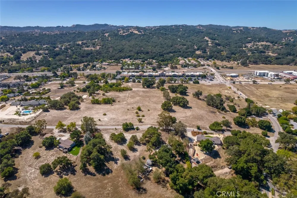 2115 El Camino Real Atascadero, CA 93422
