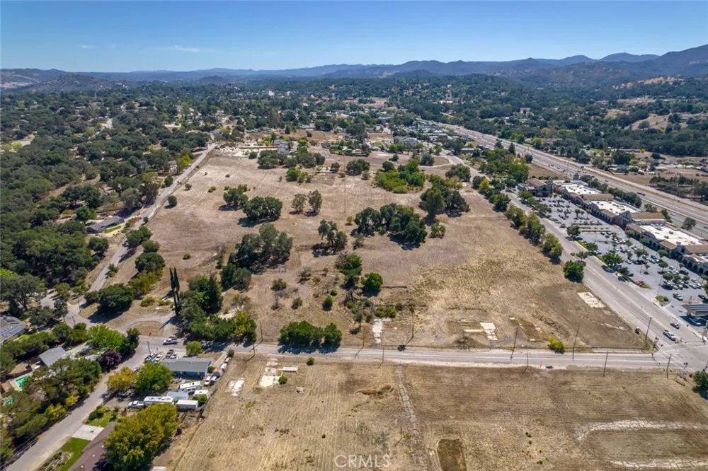 2115 El Camino Real Atascadero, CA 93422