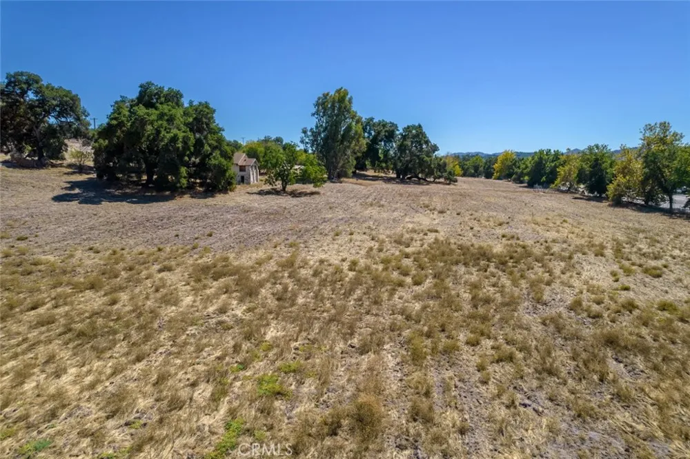 2115 El Camino Real Atascadero, CA 93422