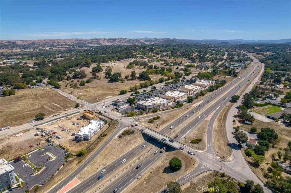 2115 El Camino Real Atascadero, CA 93422