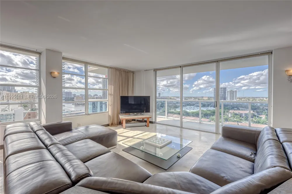 3800 S Ocean Drive #1606 Hollywood, FL 33019