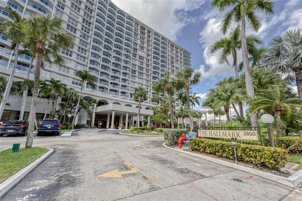 3800 S Ocean Drive #1606 Hollywood, FL 33019