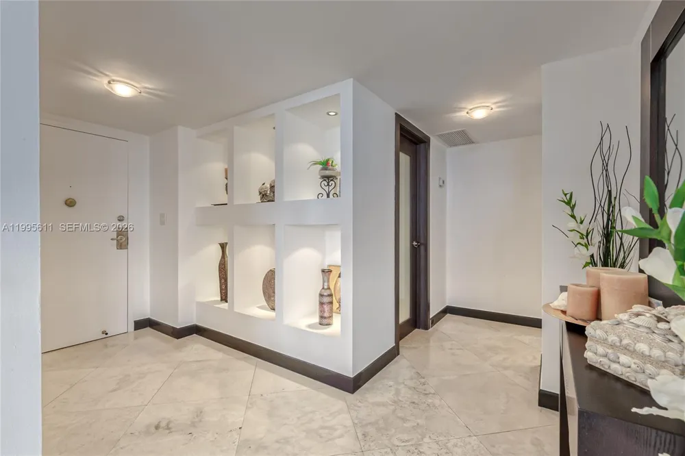 3800 S Ocean Drive #1606 Hollywood, FL 33019