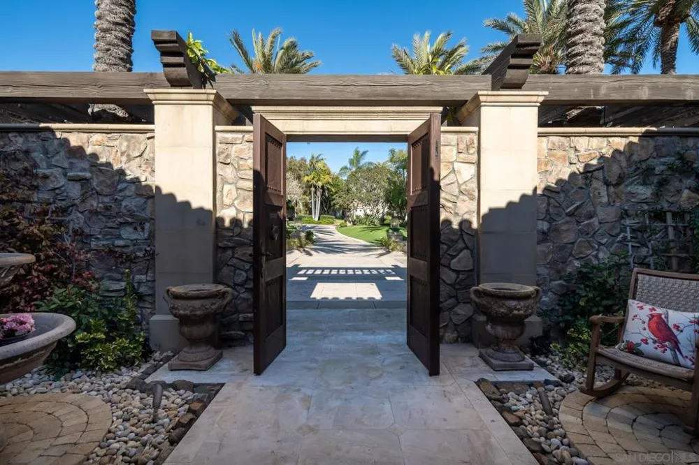 7756 St Andrews Rancho Santa Fe, CA 92067