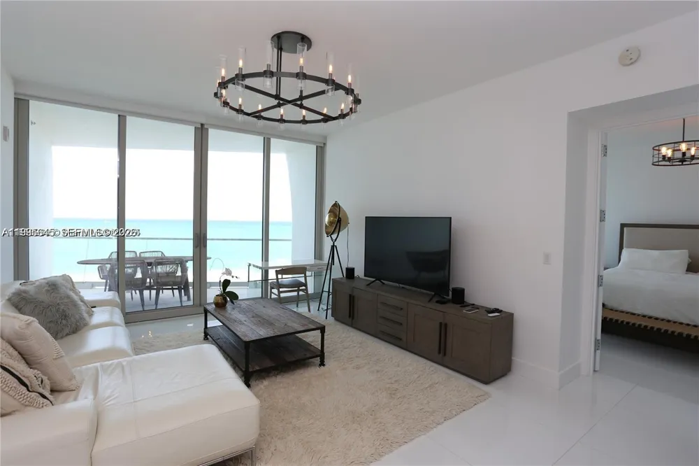 16901 Collins Ave #904 Sunny Isles Beach, FL 33160