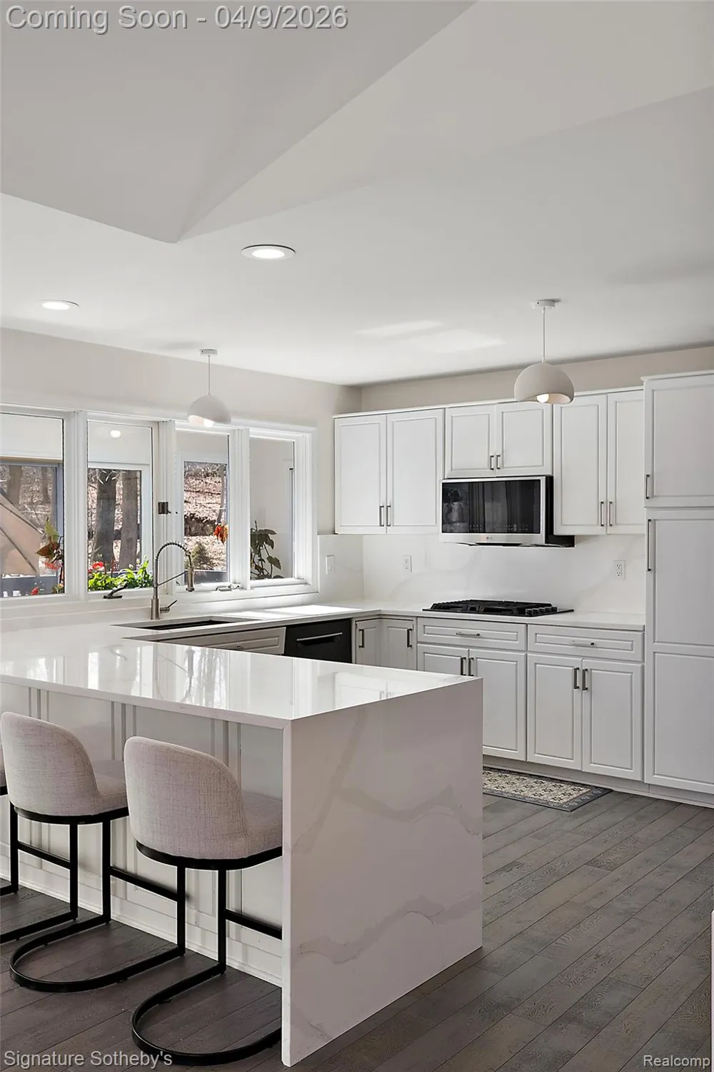 4650 Lahser Road Bloomfield Hills City, MI 48302