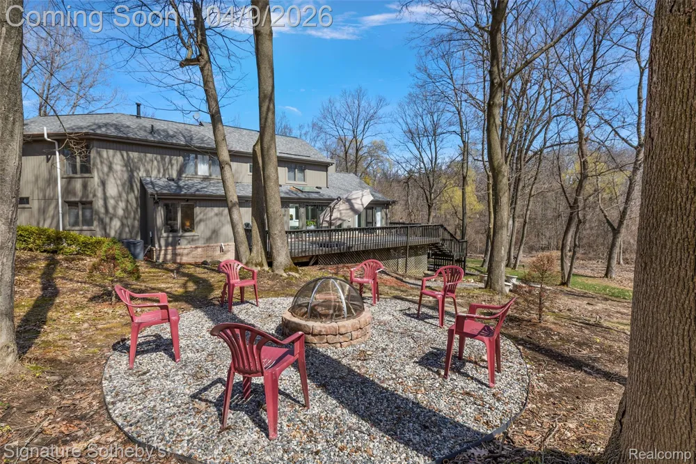 4650 Lahser Road Bloomfield Hills City, MI 48302