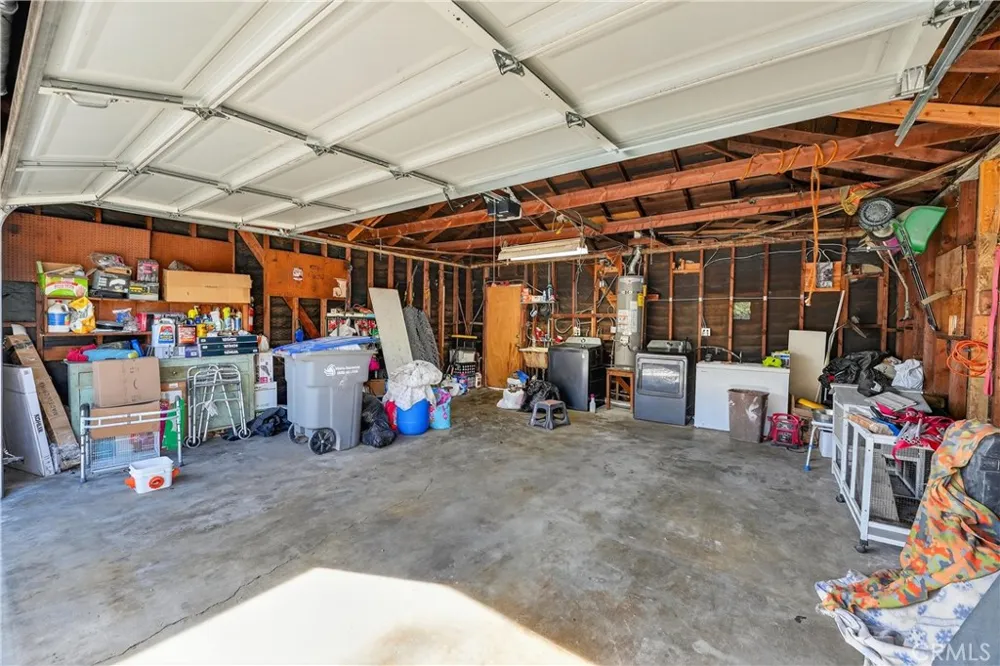 4049 Martin Luther King Jr Lynwood, CA 90262