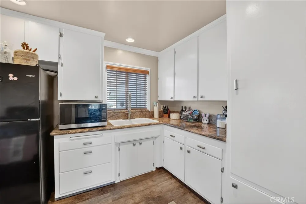 4049 Martin Luther King Jr Lynwood, CA 90262
