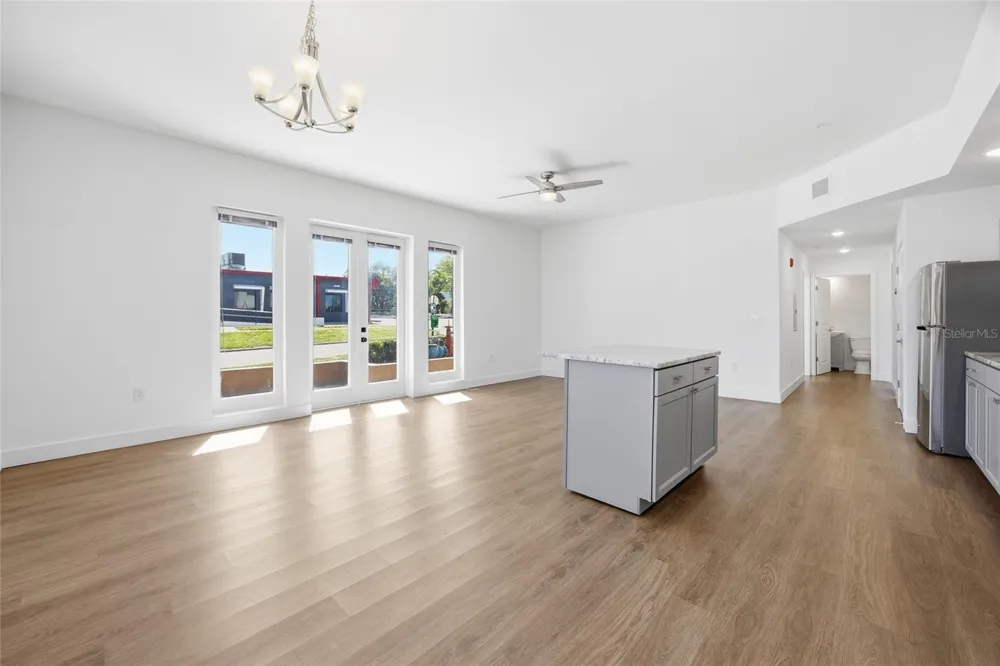 100 DEWEY STREET #401 Eustis, FL 32726