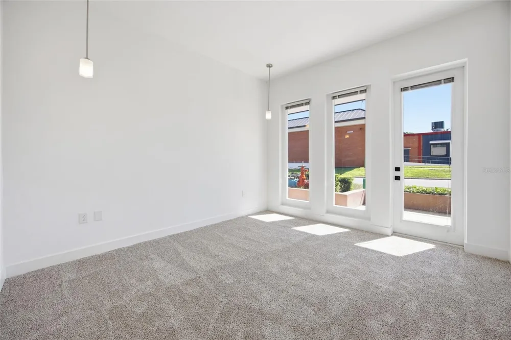 100 DEWEY STREET #401 Eustis, FL 32726
