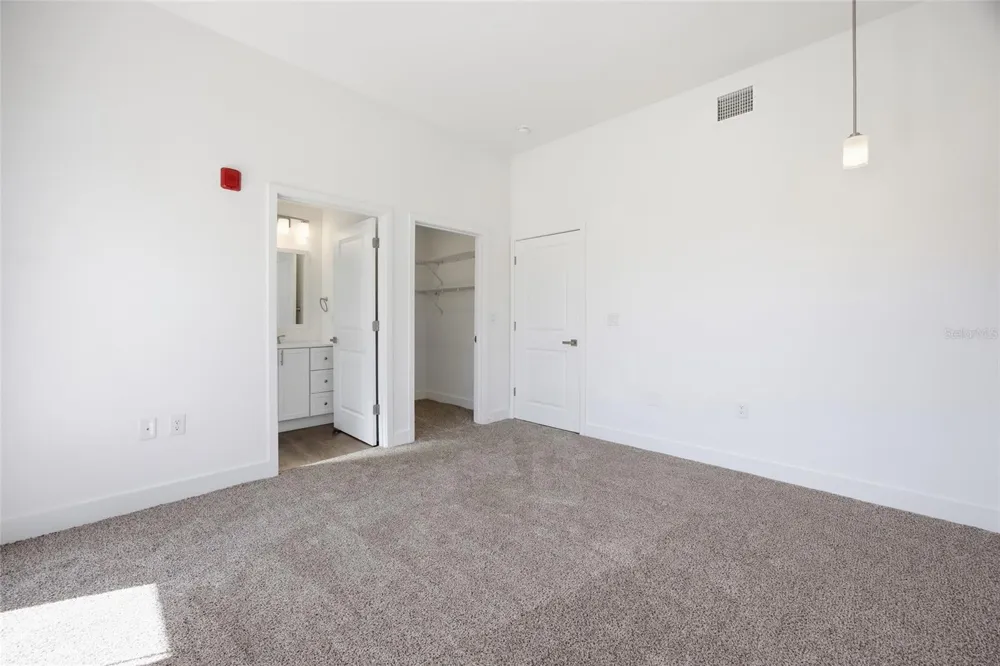 100 DEWEY STREET #401 Eustis, FL 32726