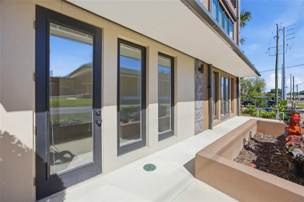 100 DEWEY STREET #401 Eustis, FL 32726