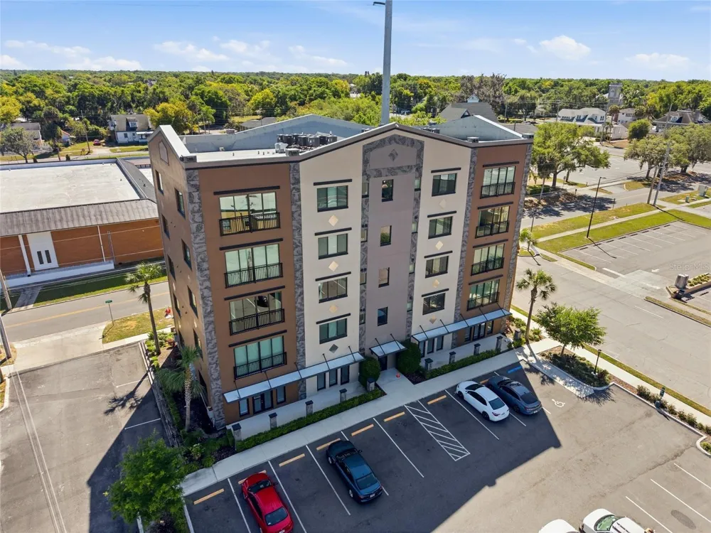 100 DEWEY STREET #401 Eustis, FL 32726