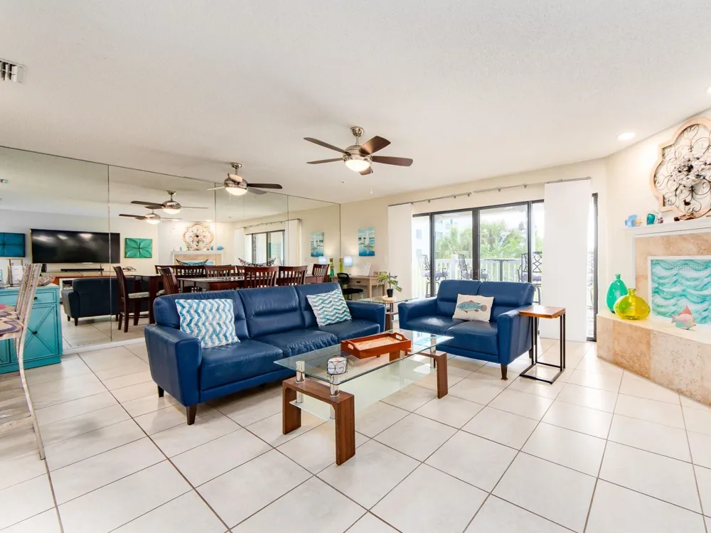 2406 GULF BOULEVARD #204 Indian Rocks Beach, FL 33785