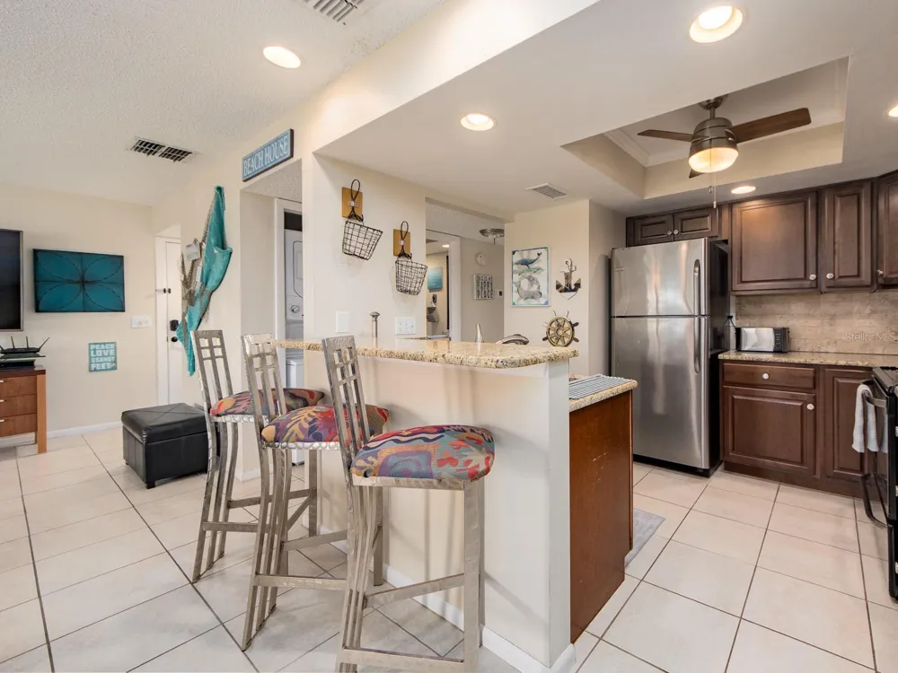 2406 GULF BOULEVARD #204 Indian Rocks Beach, FL 33785