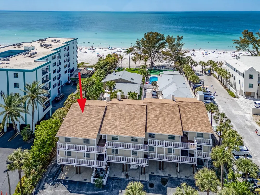 2406 GULF BOULEVARD #204 Indian Rocks Beach, FL 33785