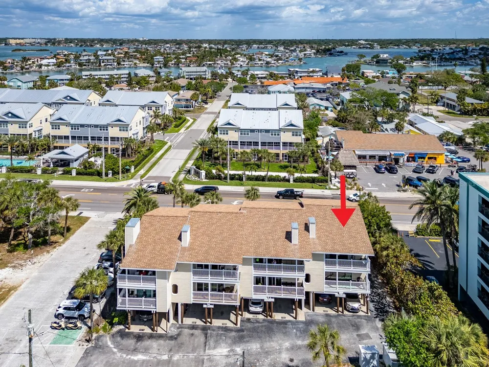 2406 GULF BOULEVARD #204 Indian Rocks Beach, FL 33785