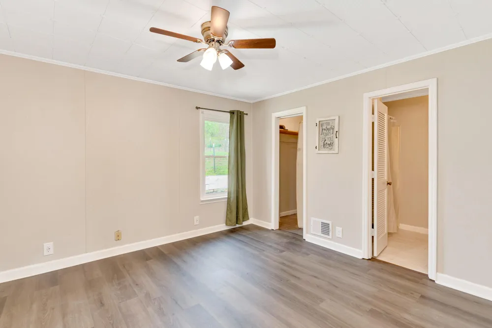 15465 Us 11 Highway Trenton, GA 30752