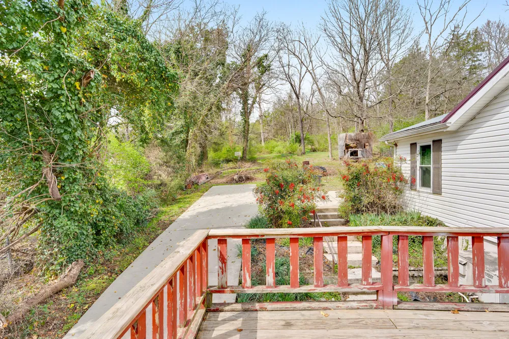 15465 Us 11 Highway Trenton, GA 30752