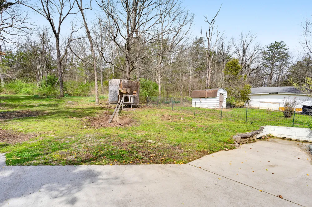 15465 Us 11 Highway Trenton, GA 30752