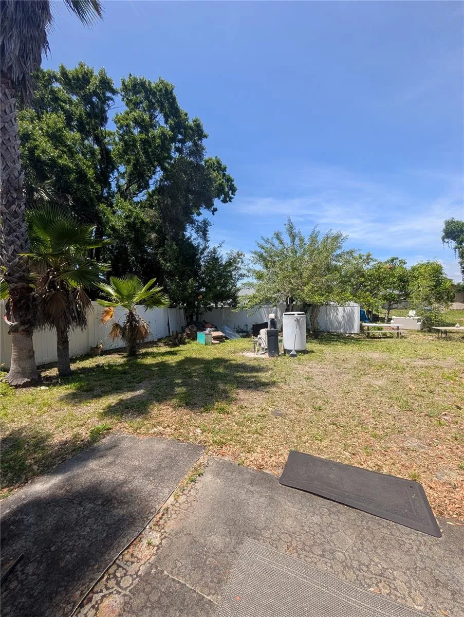2731 17TH STREET Sarasota, FL 34234