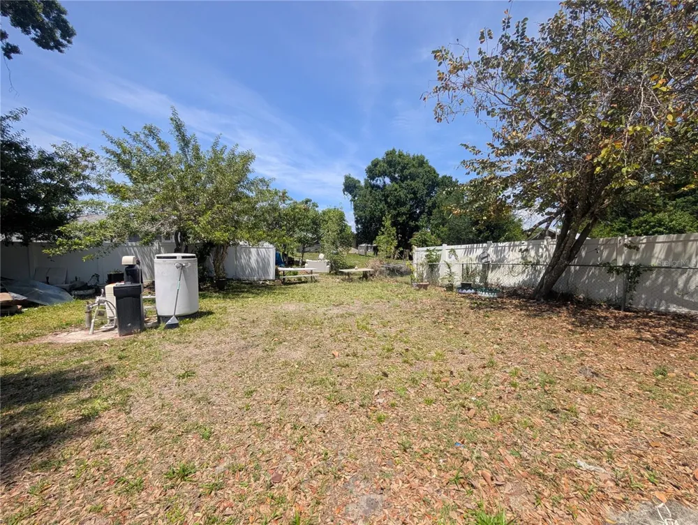 2731 17TH STREET Sarasota, FL 34234