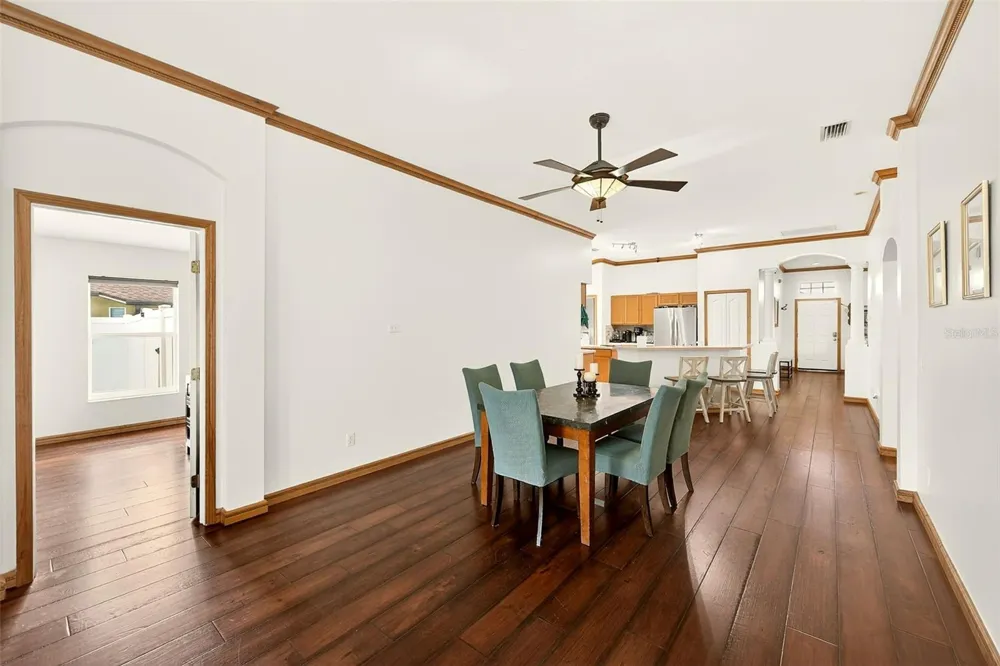 2927 HICKORY GROVE DRIVE Valrico, FL 33596